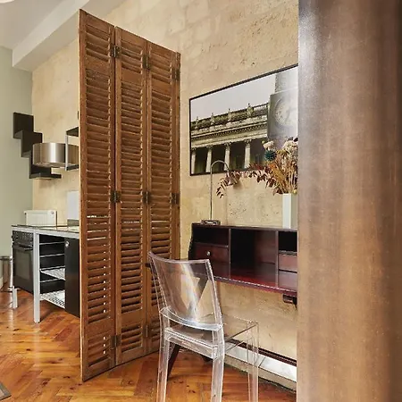 L'apparthotel Particulier מלון דירות 2*