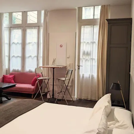 L'apparthotel Particulier 2*