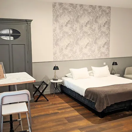 L'apparthotel Particulier 2* בורדו